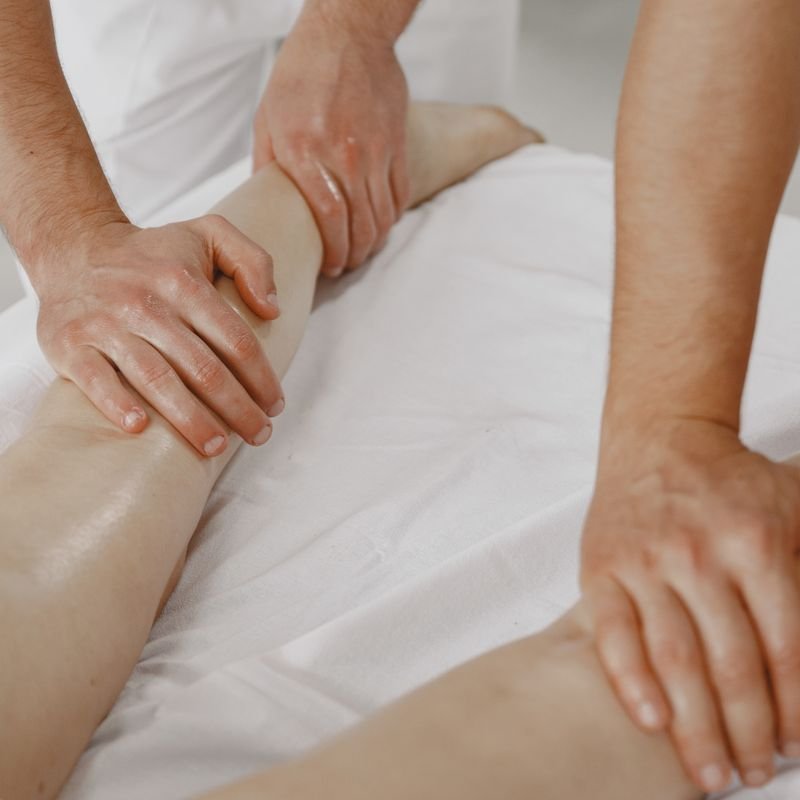 Cellulite Massage (Maderotherapy)